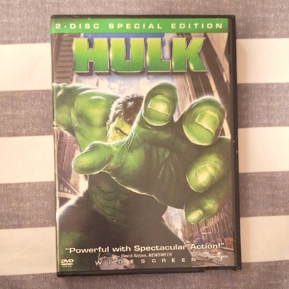 Hulk 2-Disc Special Edition DVD